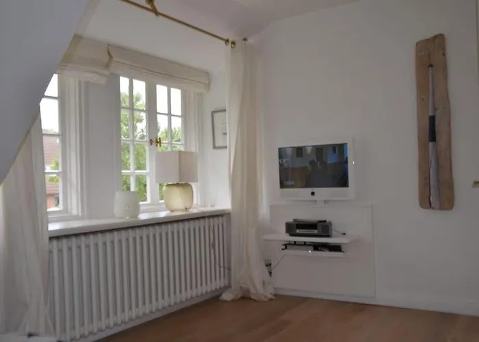 Friesenhaus Hideaway Hues * Morsum